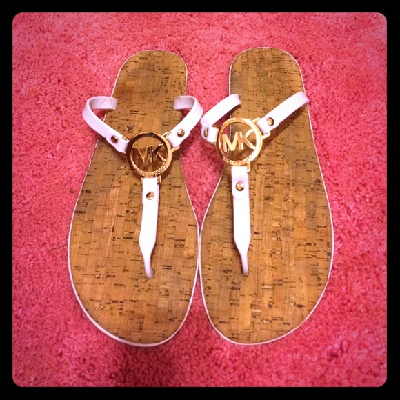 Michael Kors sandals 💝🍒