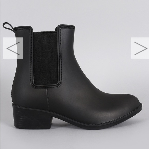 Rain Bootie