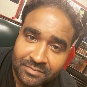 Meet your Posher, Gabriel