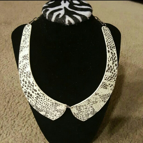 Nordstrom spring street necklace