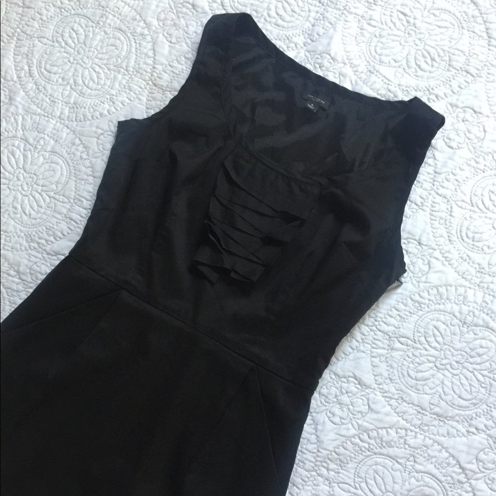 ANN TYLOR Dress