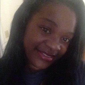 Meet your Posher, Jasmine