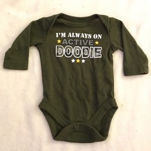 👶🏻 Long Sleeve Onesie (NB)