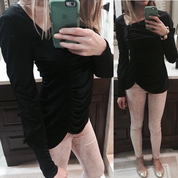 ‼️sold‼️Lush Satin BCBG