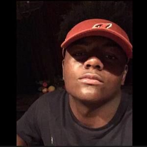 Meet your Posher, Parris