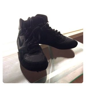 Women's Nike fashion sneaker