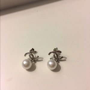 Fashion earrings