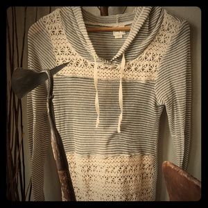 Ultra lightweight super CUTE Daytrip hoodie