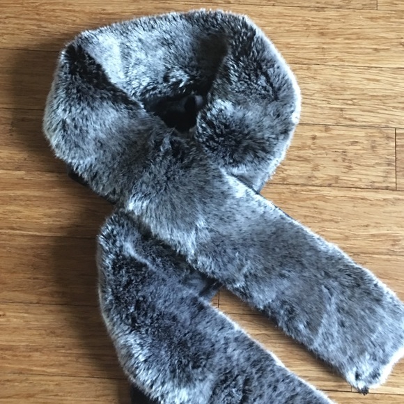 Faux Fur Scarf