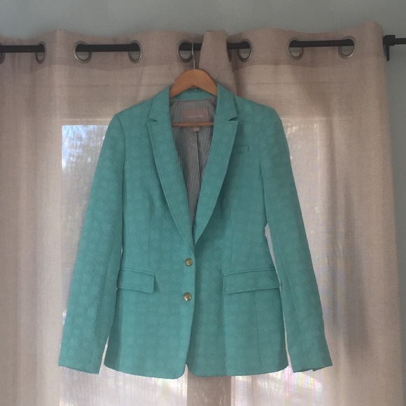 Gorgeous long mint blazer by Banana Republic
