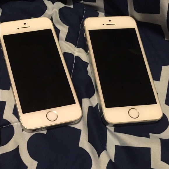 I have 2 iPhone 5 se