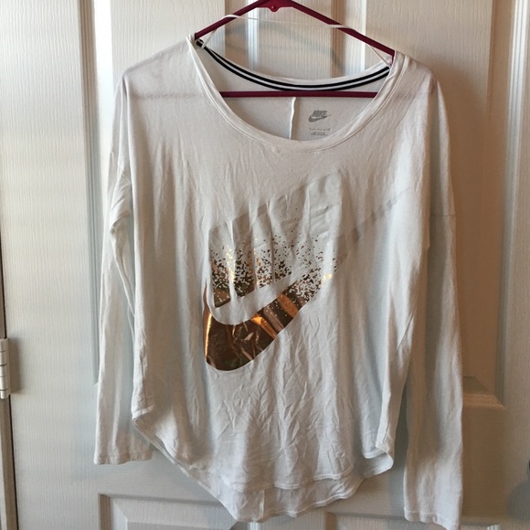 Nike oversized long sleeve tee