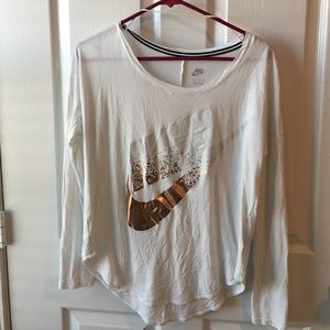 Nike oversized long sleeve tee