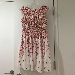 🚫NWT Floral Dress🚫