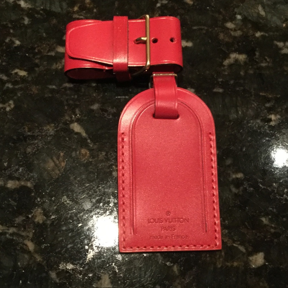 Louis Vuitton - Picture 8 of 8