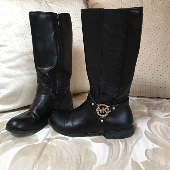 Girls riding boots