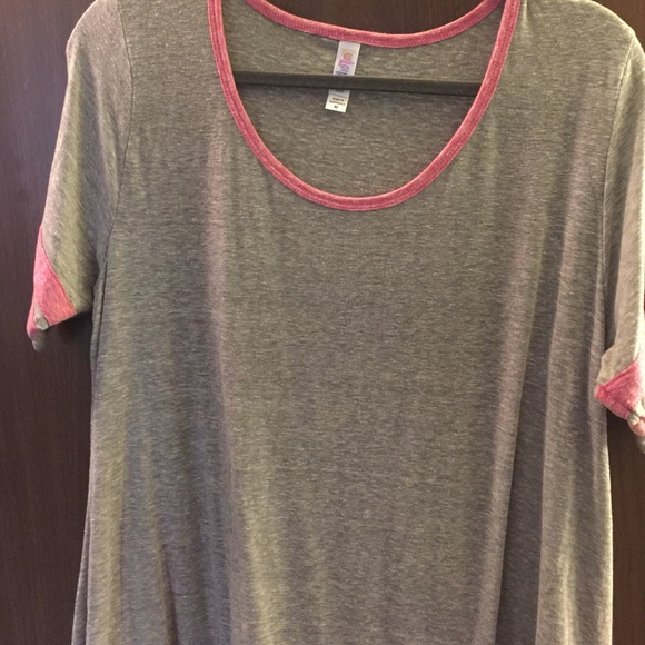 Lularoe Perfect T. Size M.