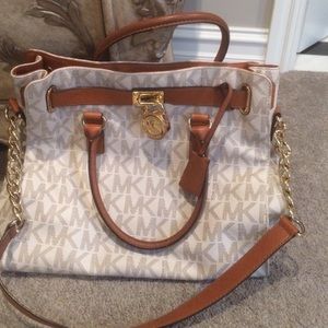 Beautiful Michael Kors