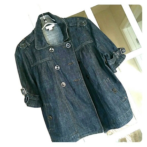 Ann Taylor LOFT || Button Up Denim Jacket - Picture 1 of 3