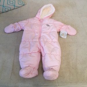 NWT 3-6 girls snow suit