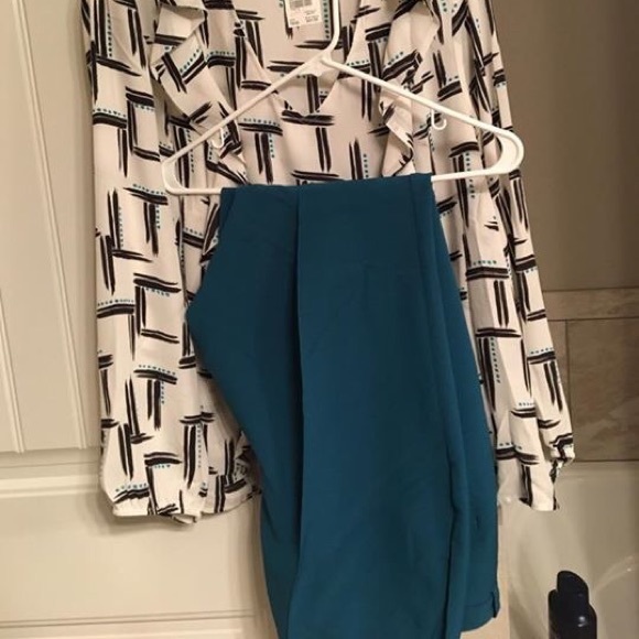 Dressy Cato Outfit - Picture 2 of 2