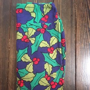 OS Lularoe Holly Christmas Leggings