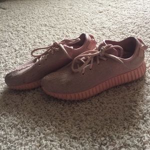 Unauthentic pink yeezy boost