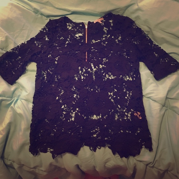 See-thru cute night-out top