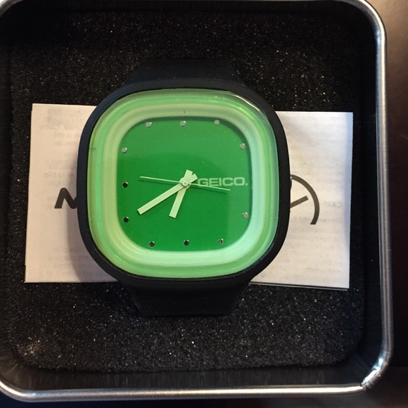 Geico analog watch - Picture 1 of 4