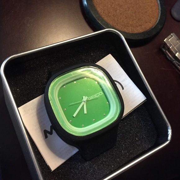 Geico analog watch - Picture 3 of 4