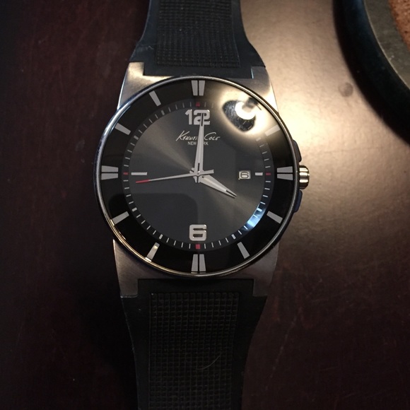 Men's Kenneth Cole Watch - Picture 1 of 4