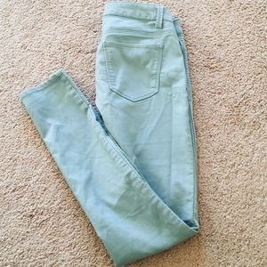 GREENISH WASH JEANS