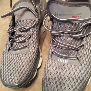 MENS UNDER ARMOR, SPEEDSTORM GEMINI, MENS SIze 11.