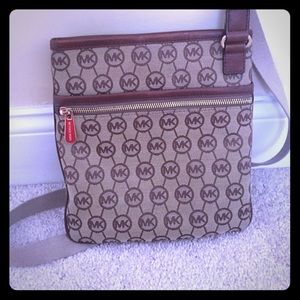 Michael Kors cross body