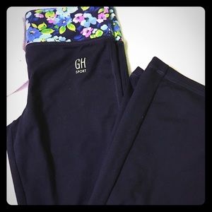 Gilly Hicks yoga pants