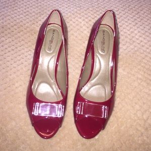 Women's Bandolino High Heels Brand New