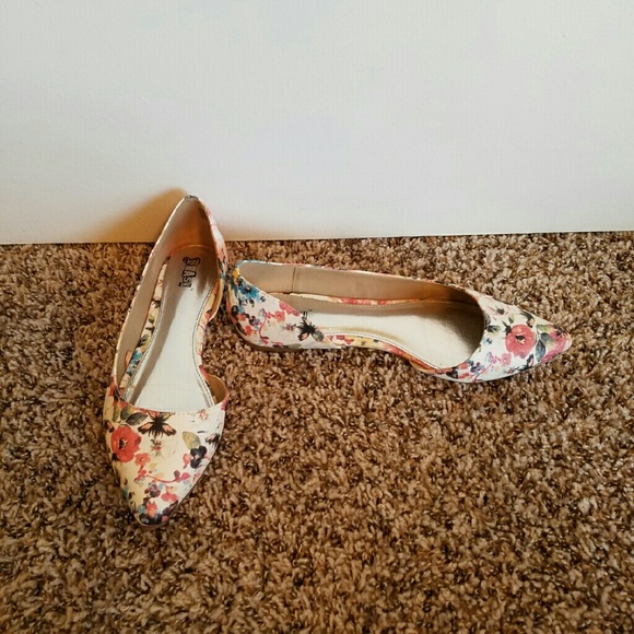 Foral Flats