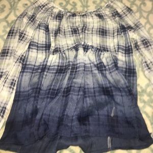 Ombré blue and white checkered blouse