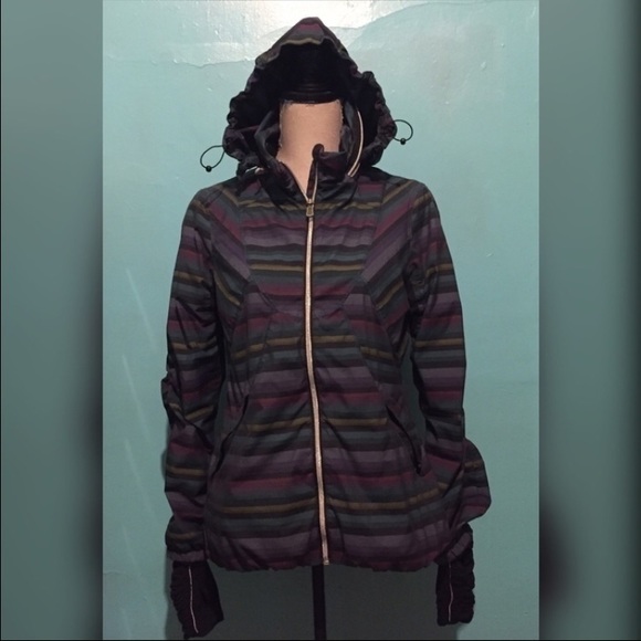 lululemon athletica Jackets & Blazers - Lululemon hustle jacket