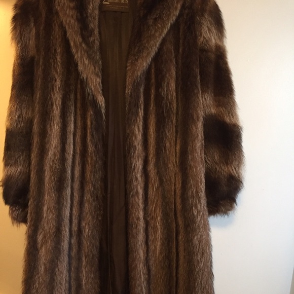 Full length raccoon fur