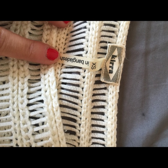 Pac sun (Kirra) Sweater - Picture 2 of 2