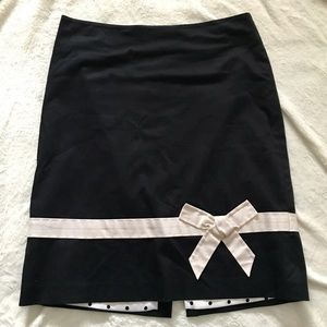 Karen Kane Black skirt w/ light pink bow detail