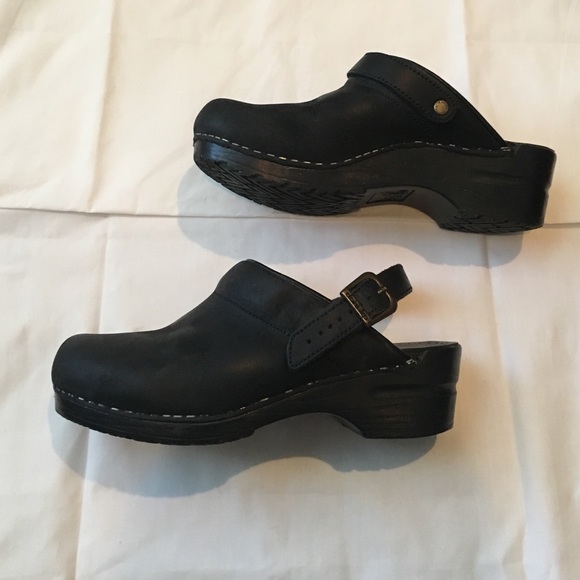 Black Dansko shoes