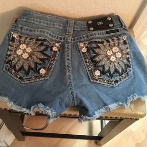 Miss Me shorts size 28