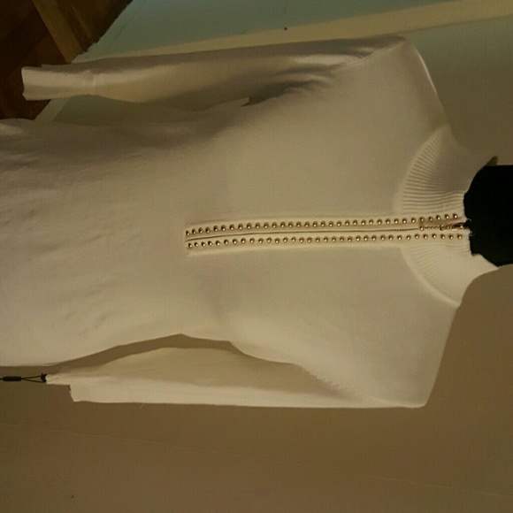 Winter White sweater dress - Picture 2 of 3