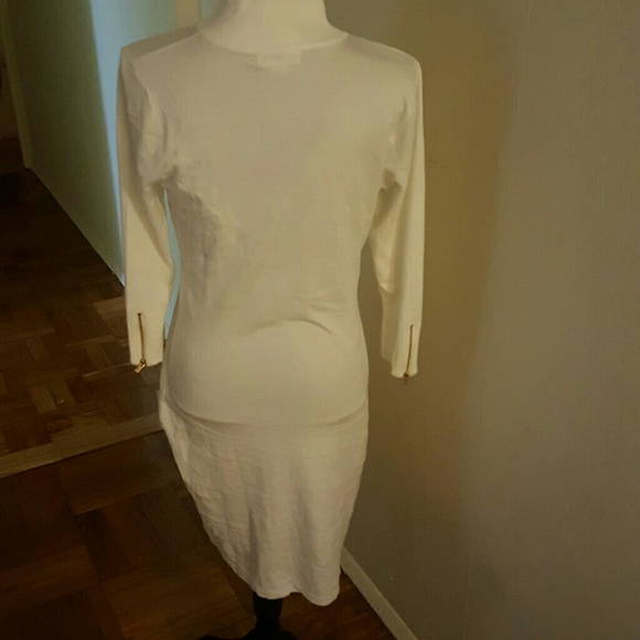 Winter White sweater dress - Picture 3 of 3