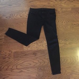 7 For All Mankind. "The Skinny" Black Size 27