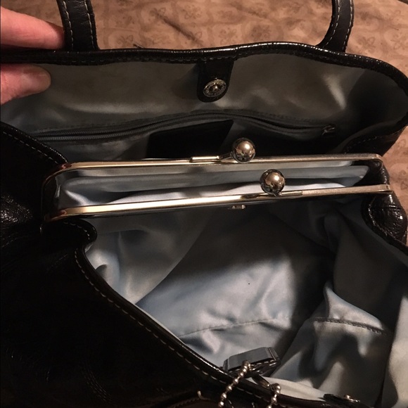 Coach purse - Picture 3 of 3