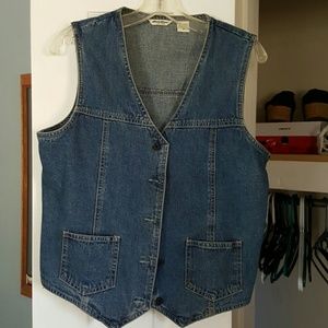 Jean vest. Eddie Bauer