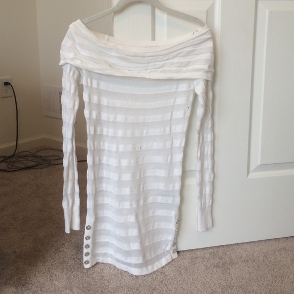 Guess off white sweater